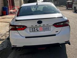 تۆیۆتا کامری